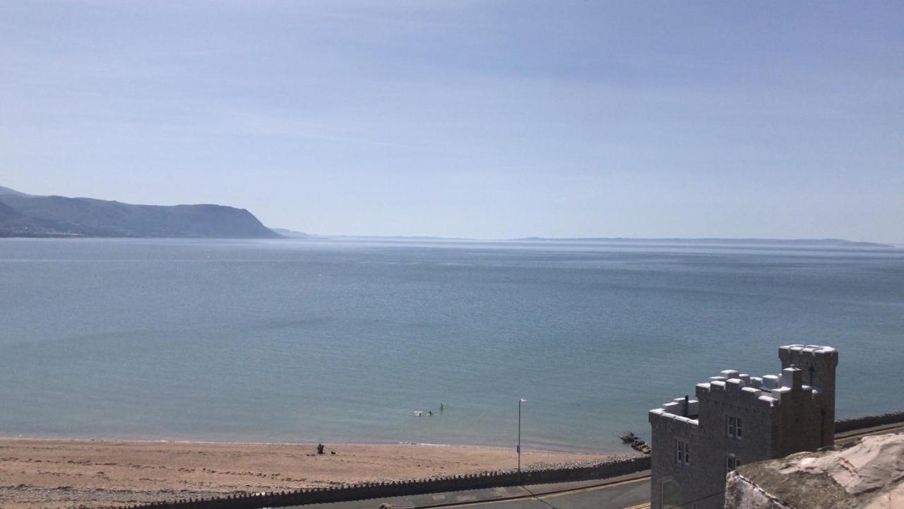The View (adults Only) Frühstückspension Llandudno